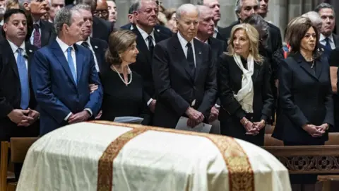 A Farewell to Power: Bush Honors Cheney at Funeral