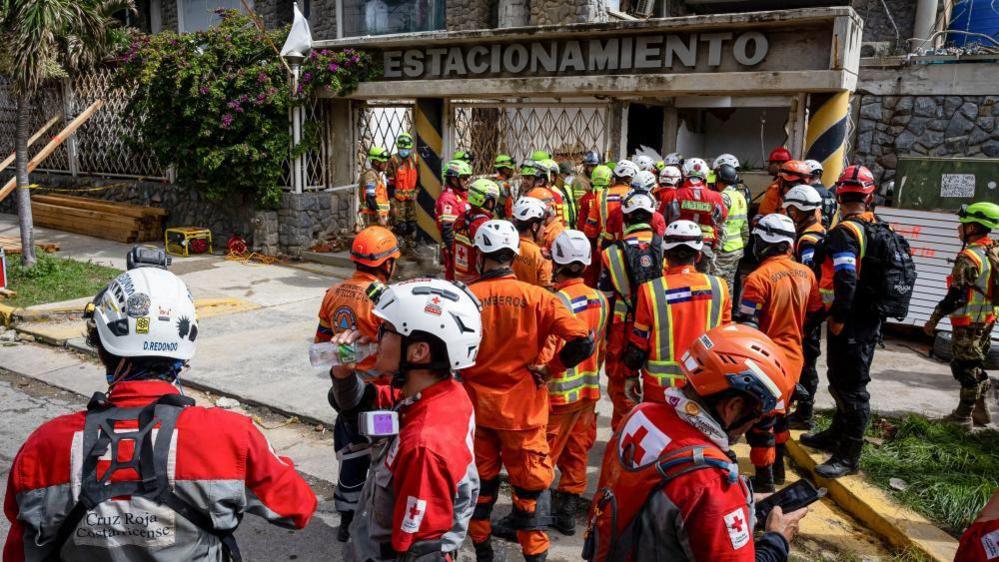 8 Días de Espera: Hombre Rescate de Rubble Tras Terremotos en Venezuela