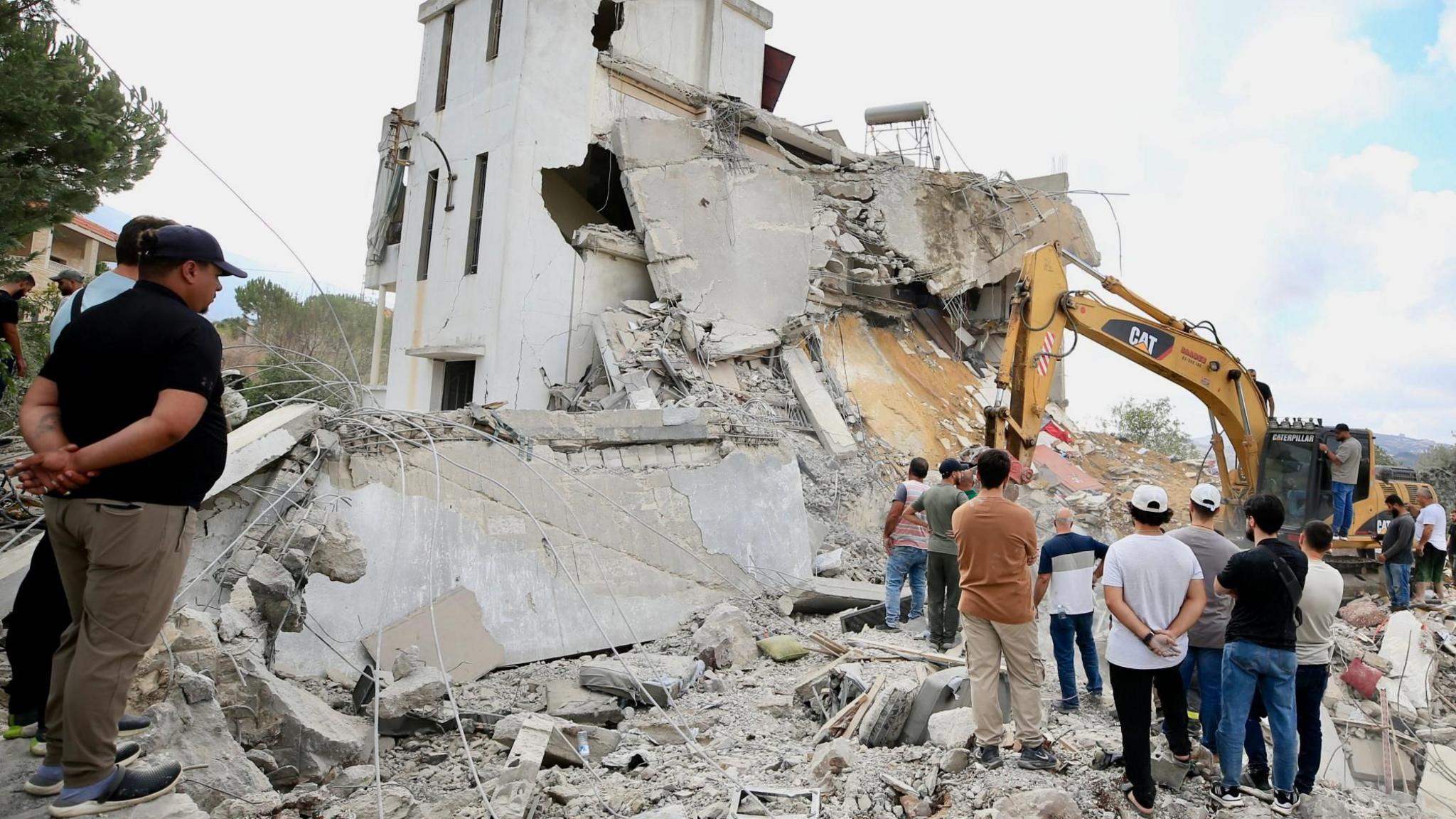Israeli Air Strikes on Lebanese Village Claim 11 Lives, Including Children
