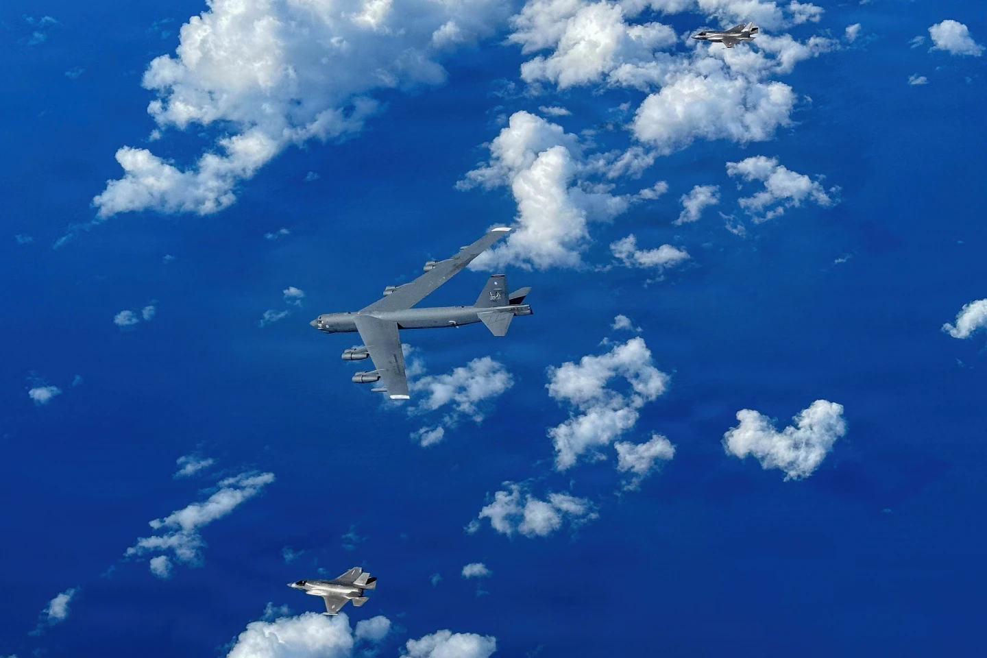 US Military Strengthens Forces in the Caribbean