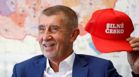 Czech Elections: Will Billionaire Babis Embrace the Far Right?