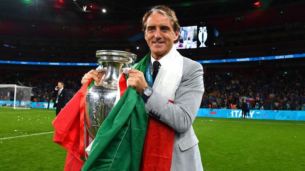 Mancini Returns: Italy’s Coaching Choice Reset After Pirlo Fallout