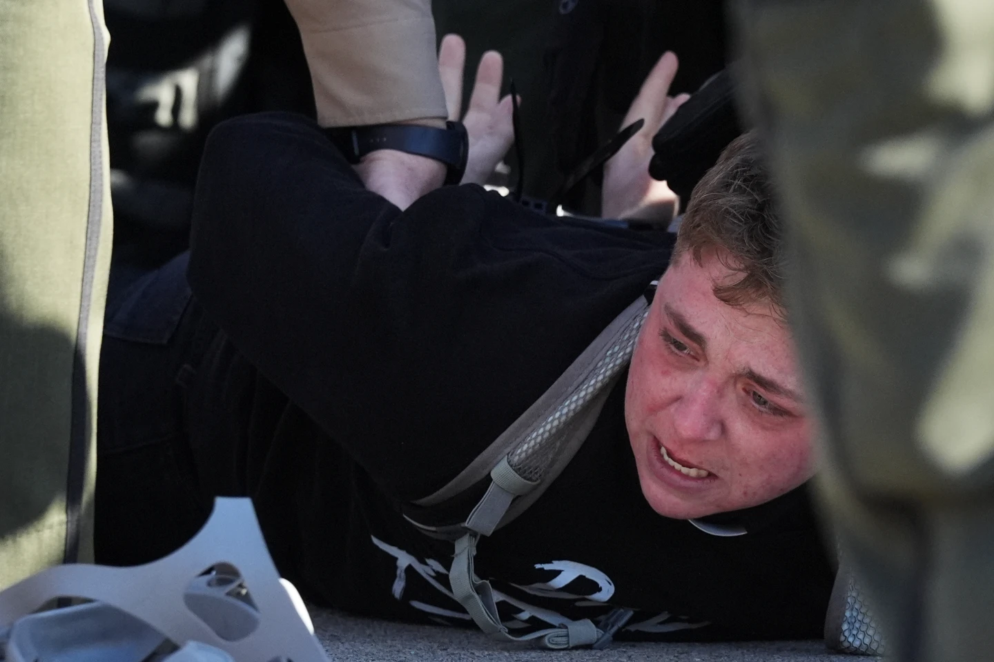 Protests Erupt Outside Chicago Immigration Facility: 21 Arrested