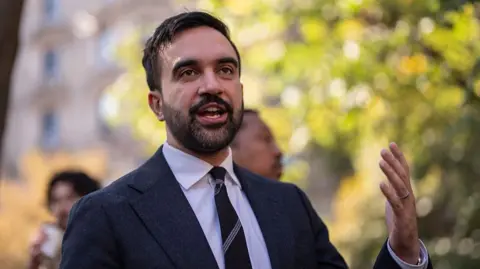 Trump Hints at Funding Cuts for NYC with Mayor Mamdani