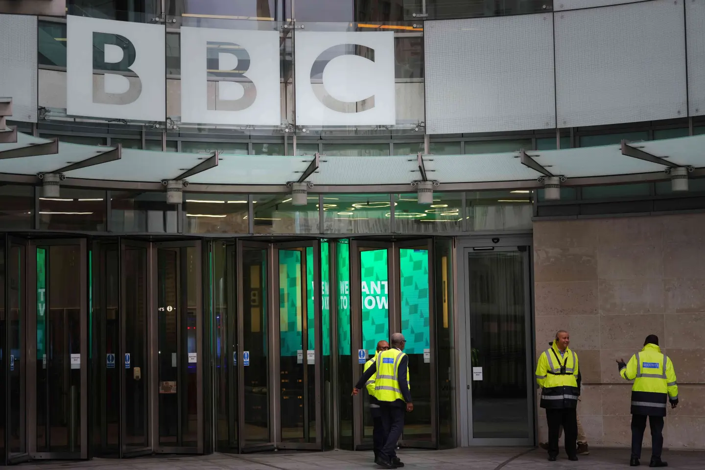 Editing Errors Shake Media Landscape: BBC and Trump at the Center of Controversy
