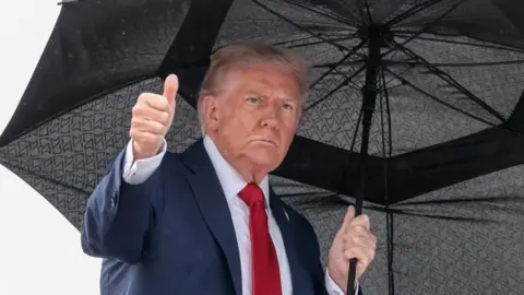 Trump Discusses Gaza Peace as He Heads to Israel