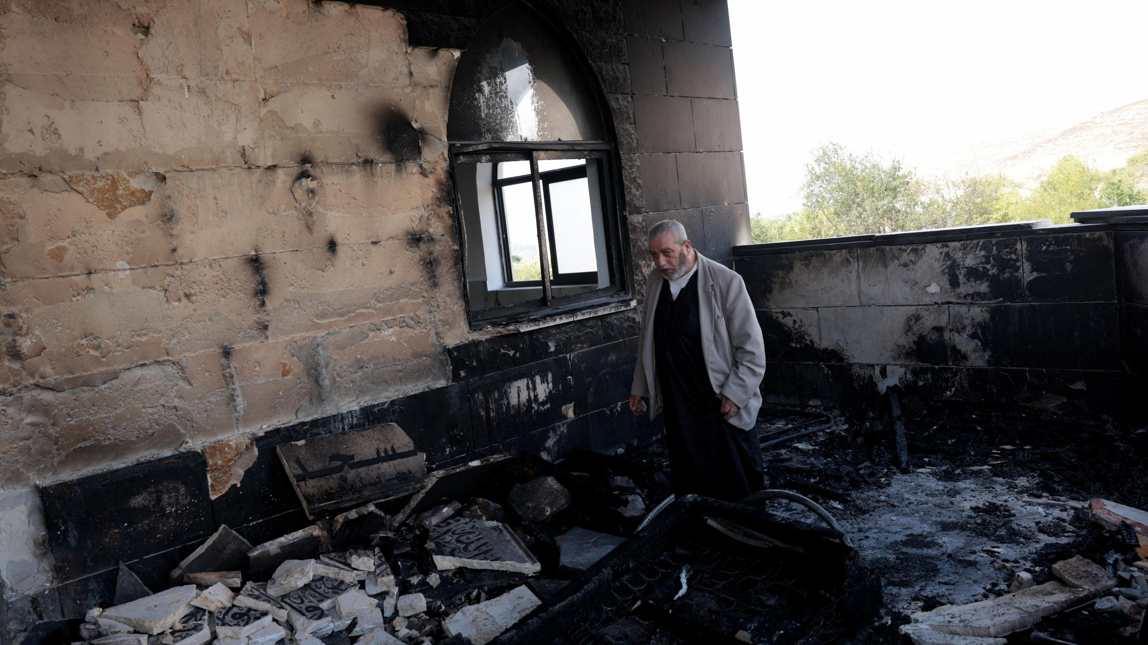 Settlers ignite conflict: mosques, cars, farmland torched in West Bank
