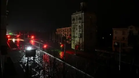 Power Crisis in Ukraine: Russian Attacks Lead to Major Blackouts