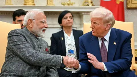 Trump Claims India Will Reduce Russian Oil Imports Amid Sanctions