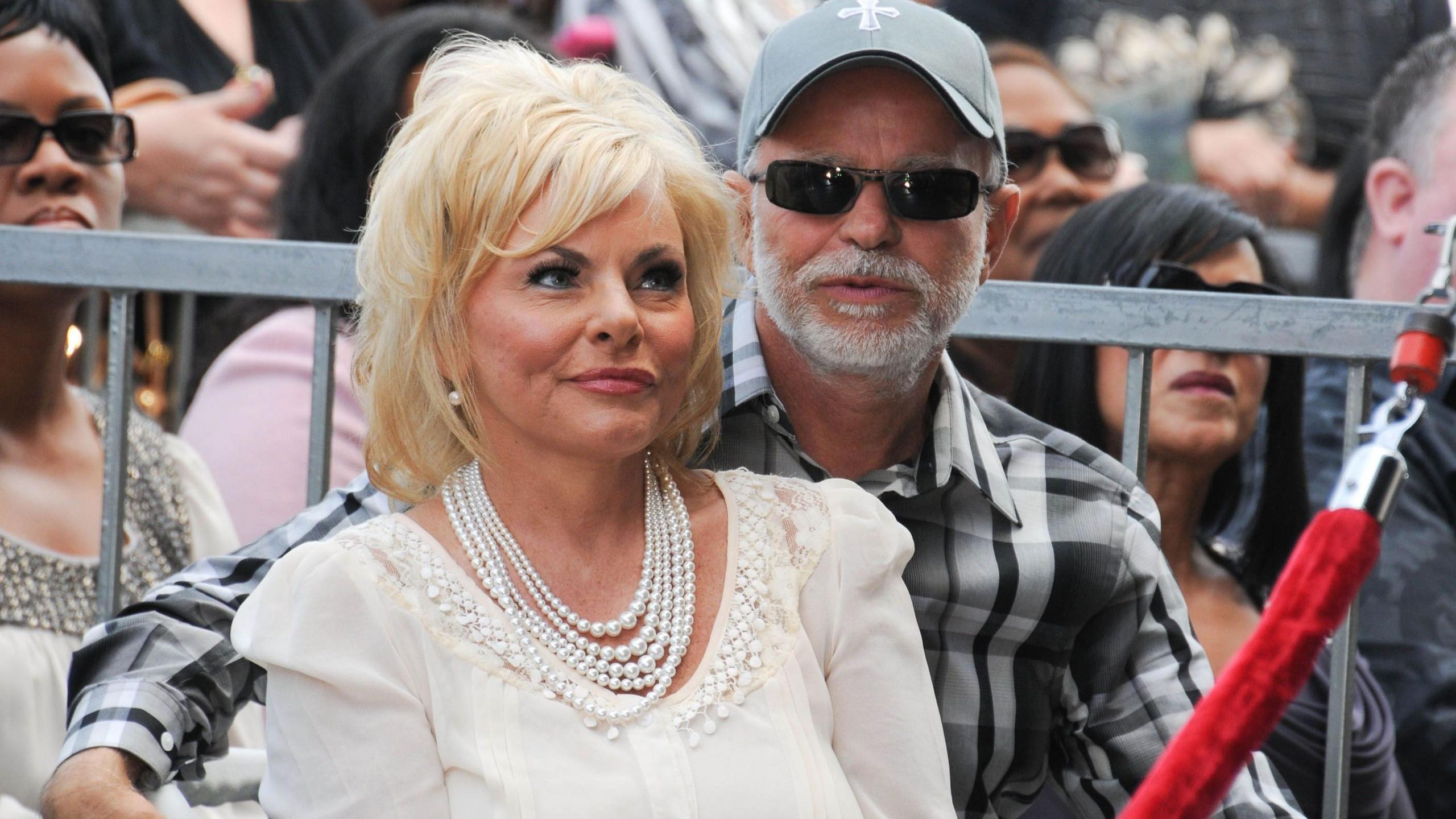 Televangelist Jim Bakker Dies at 86: From Mega‑Church Hero to Fraud Convict