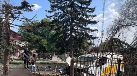 Deadly Russian Air Strike Targets Pension Queue in Ukraine
