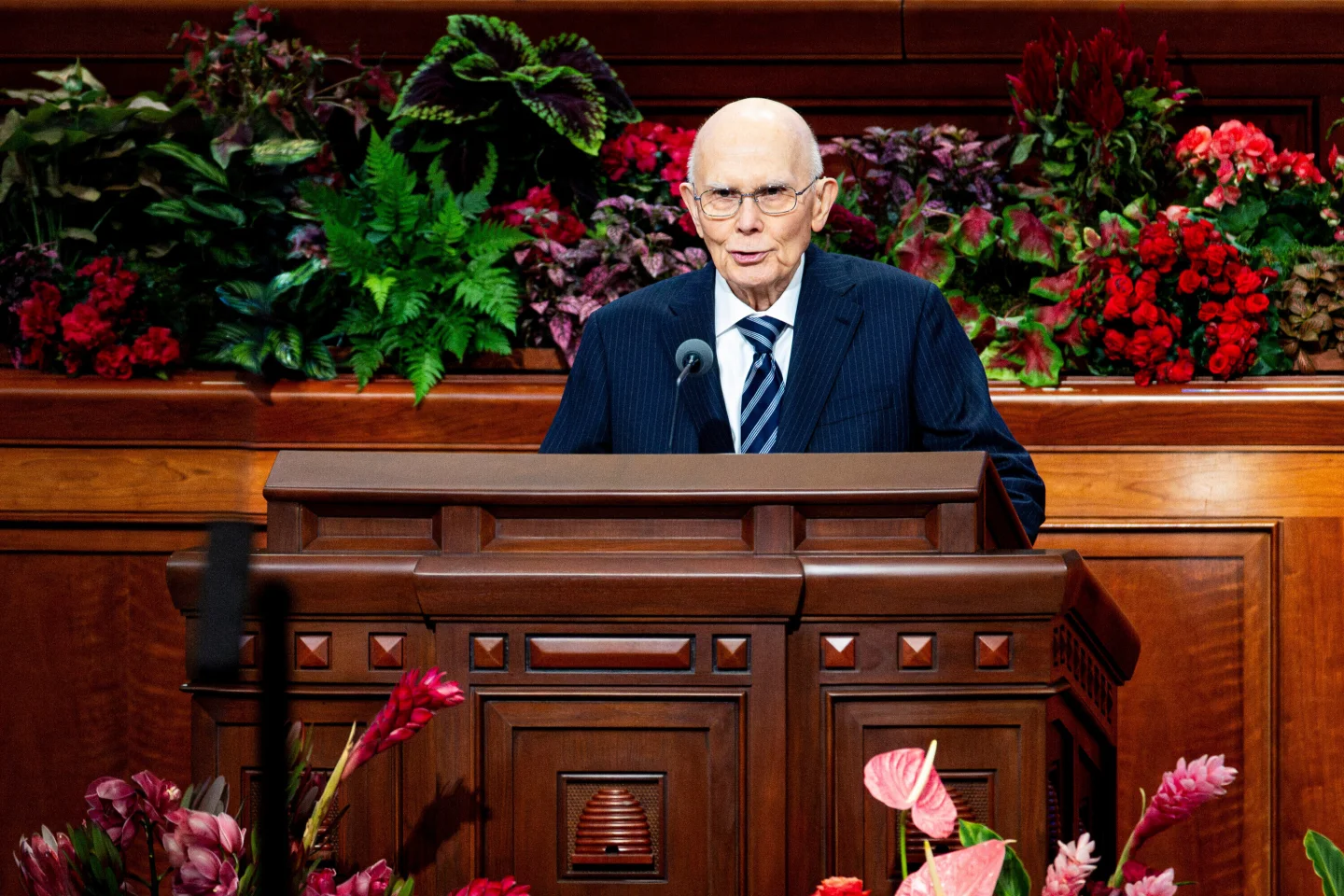 Dallin H. Oaks Takes Over as President of the Mormon Church