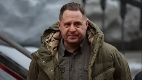 Zelensky's Chief of Staff Steps Down Amid Anti-Corruption Raid