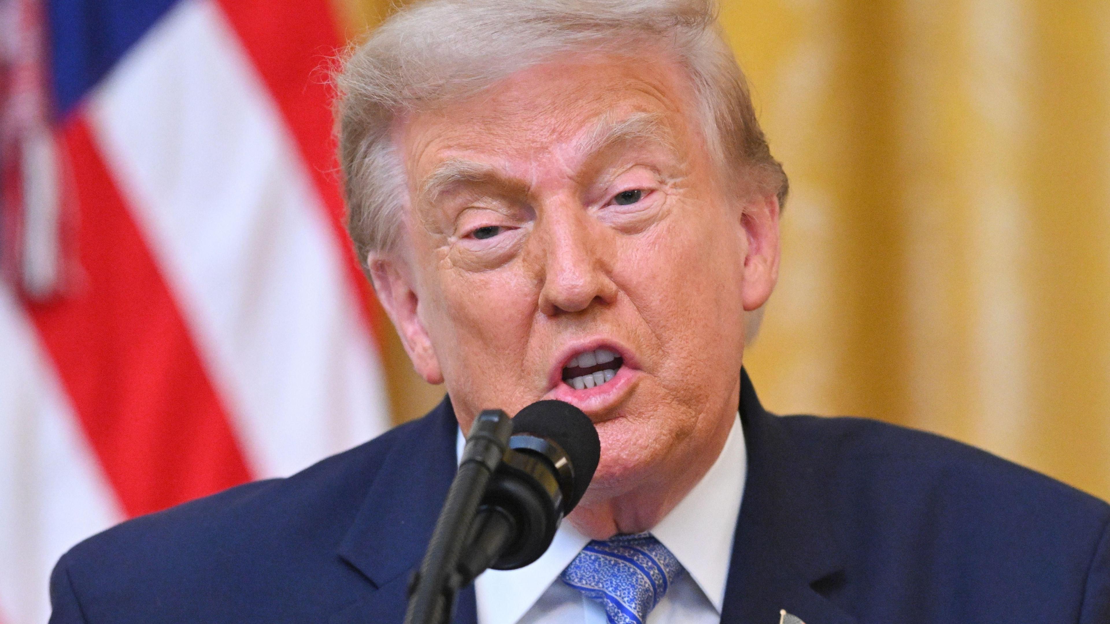 Trump Raises Angst About China’s ‘Shocking Vulnerabilities’ in U.S. Election