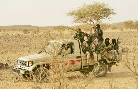 Fuel Blockade by Militants Disrupts Trade Routes in Mali