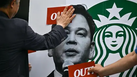 Starbucks Korea shuts stores for history lesson amid backlash