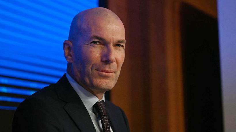 Zidane Takes the Helm of France’s National Team