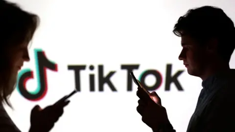US and China Reach TikTok Ownership Framework Amid Trade Talks