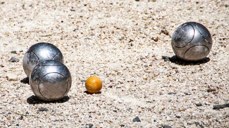 Pétanque Player Dies After Metal Ball Blow