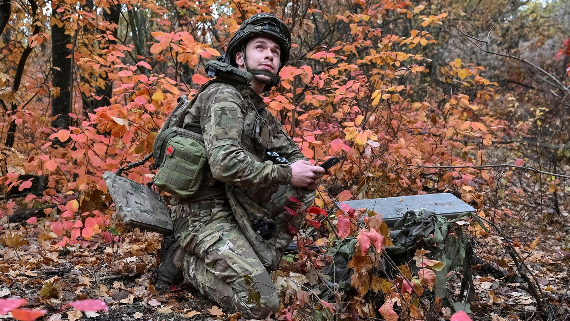 Starlink network over Ukrainian battlefield