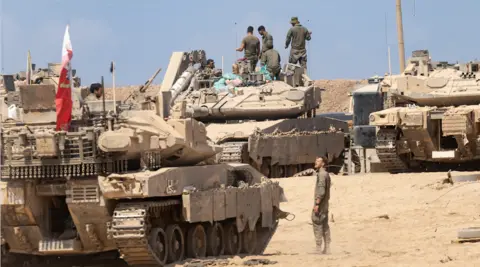 Israeli Forces Move into Gaza City Amid Ongoing Conflict