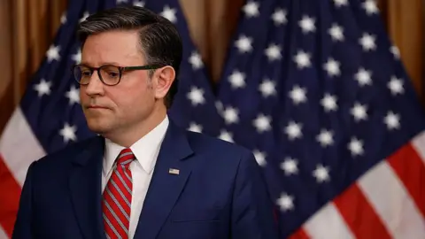 US House Faces Crucial Decision to End Longest Government Shutdown