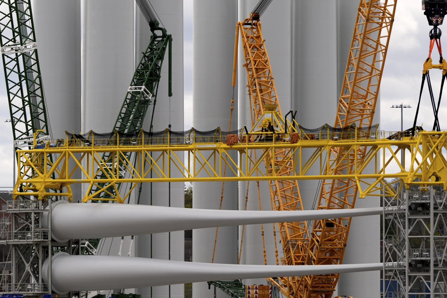 Offshore Wind Project Gets Green Light Amid Legal Battle
