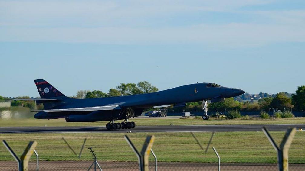 US Flies B‑1 Bombers Home After Mysterious Fairford Incident
