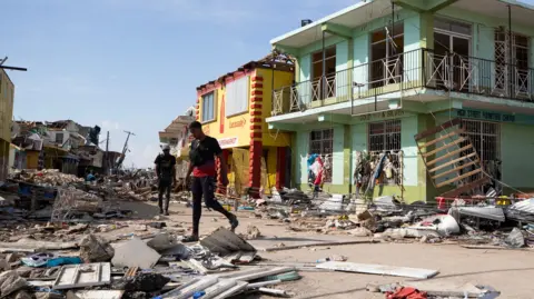 Hurricane Melissa Devastates Jamaica: UK Aids Recovery Efforts