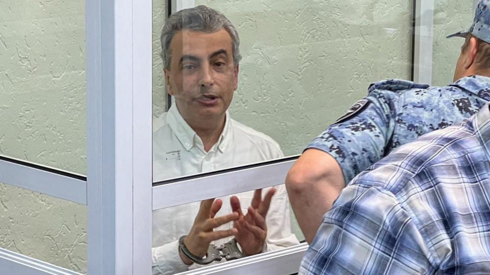 Russia Sentences Anti‑War Leader Lev Shlosberg to 11 Years Behind Bars
