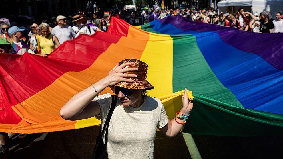 Hungary moves to ditch its controversial anti‑LGBTQ child‑protection law