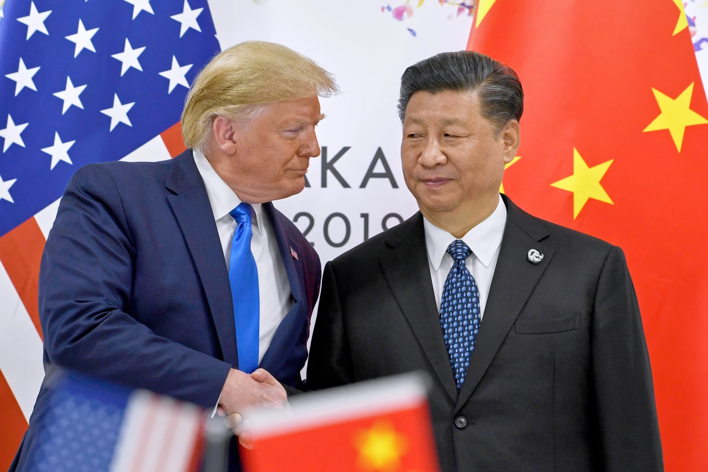 US-China Trade Tensions: A Game of Tariffs and Negotiations