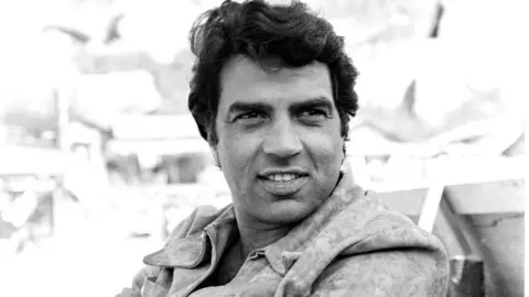 Bollywood's Beloved Dharmendra Passes Away at 89