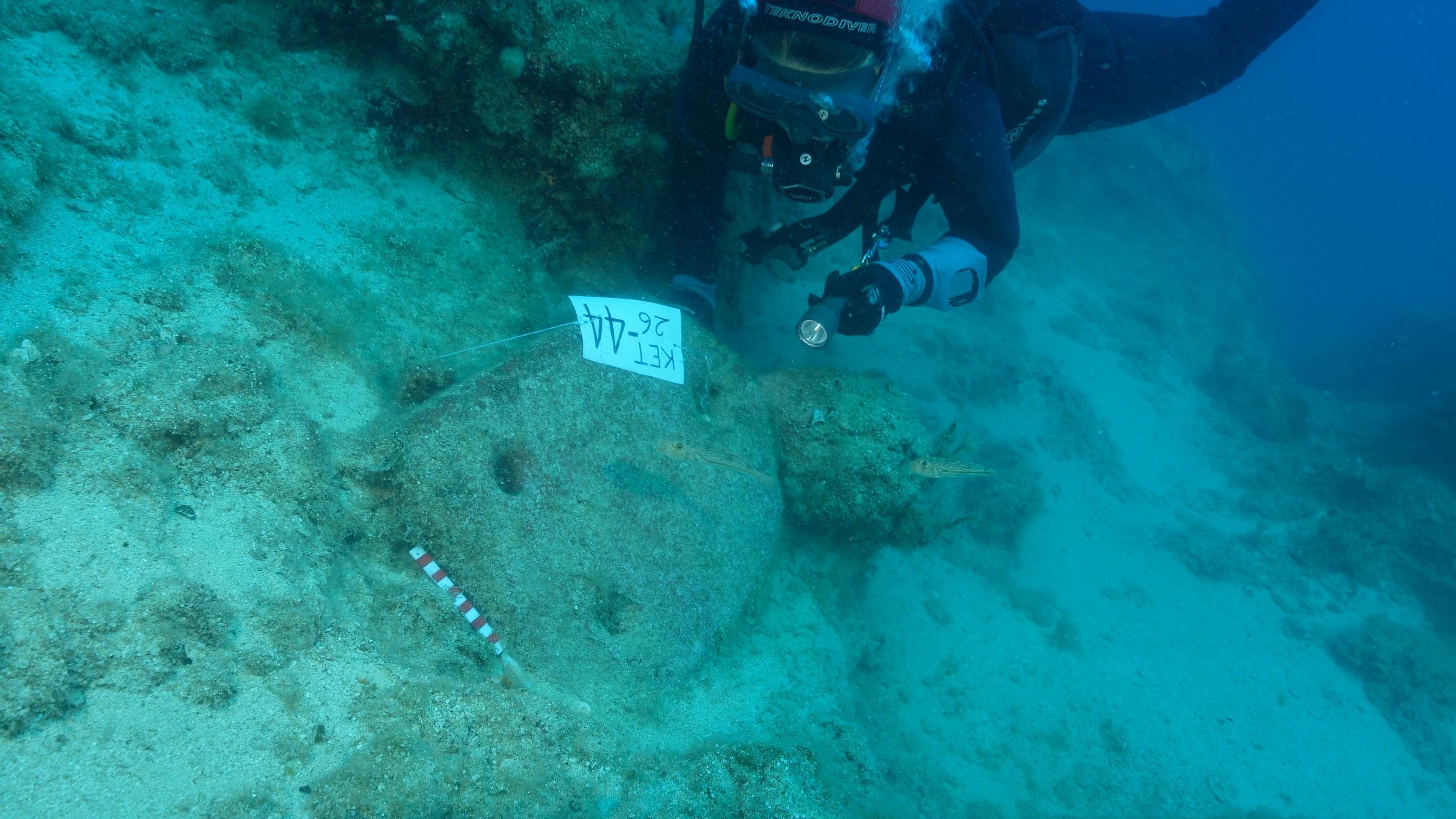 Stone anchors and a broken amphora near the wreck site