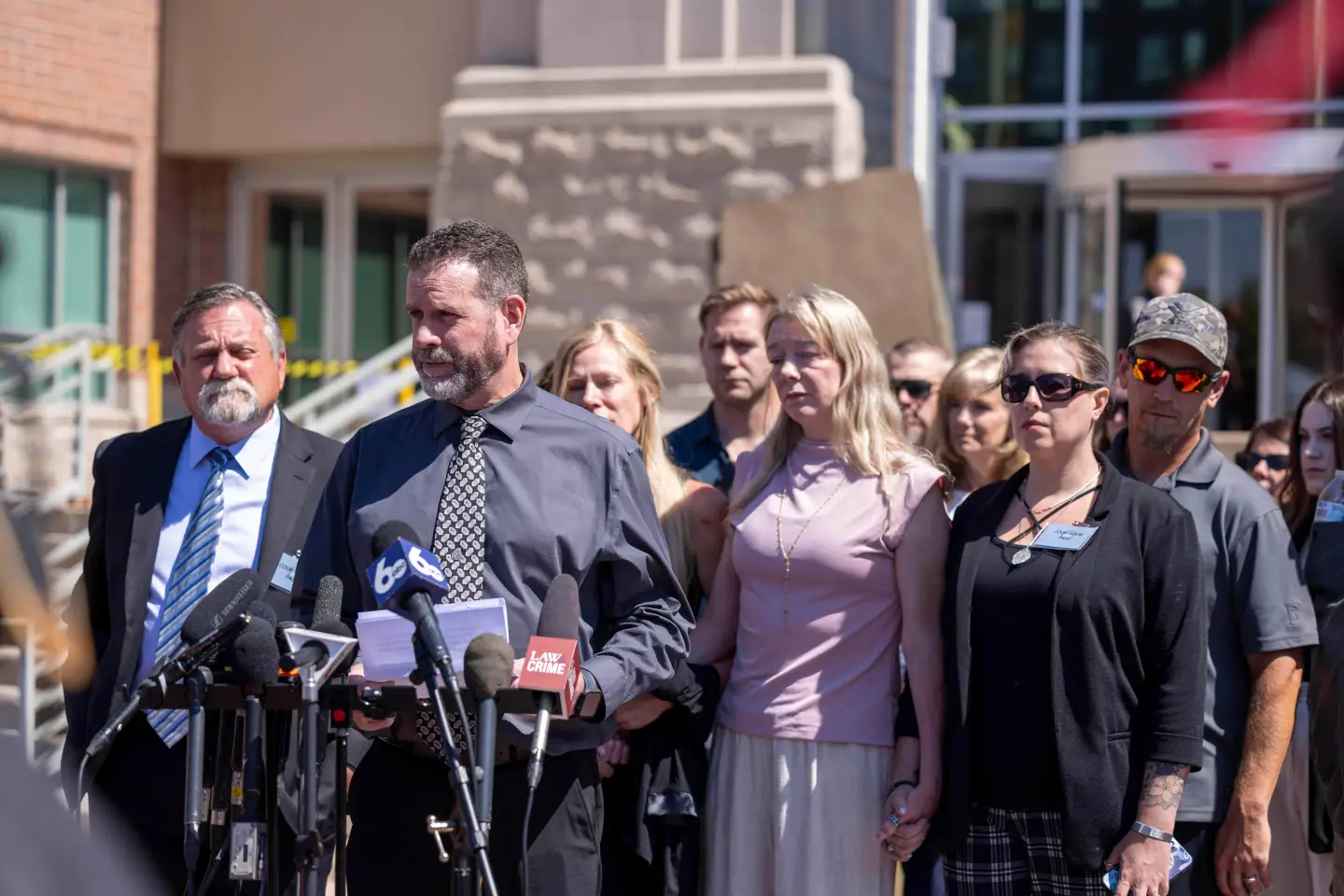 Idaho Judge Blocks Release of Graphic Crime Scene Photos