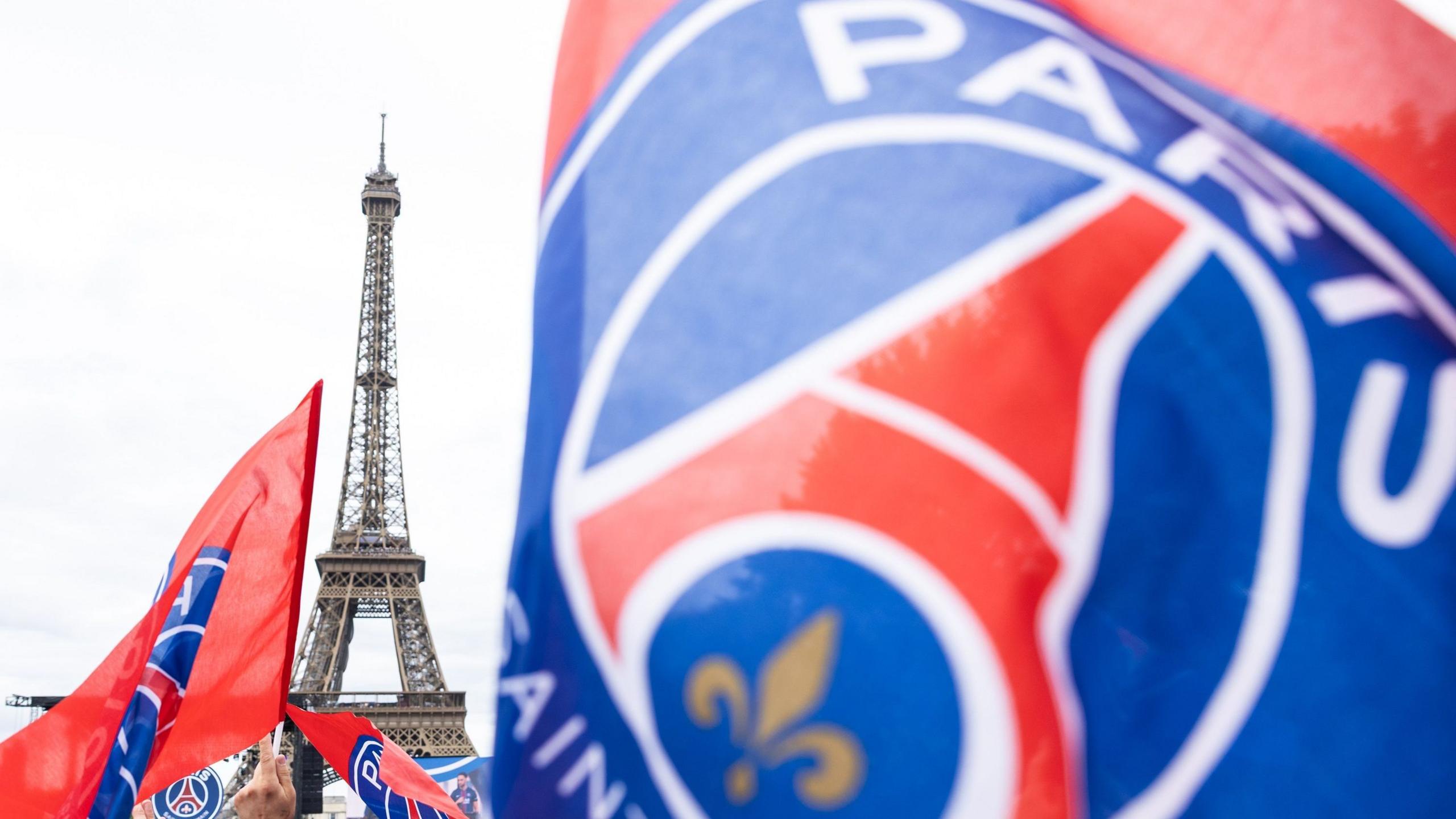Playful PSG fans celebrate Champions League victory