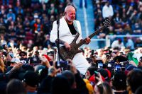 Limp Bizkit's Sam Rivers Passes Away: Remembering a Nu Metal Legend