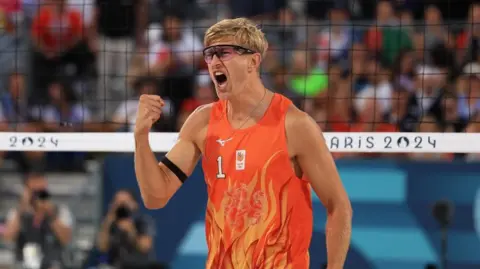 Dutch Volleyball Star Denied Visa for Competing in Australia Due to Criminal Past