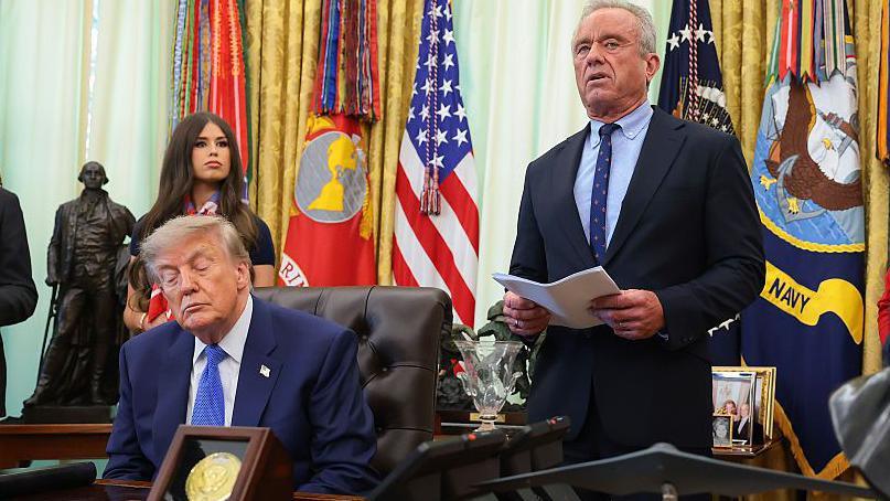 Trump’s Vaccine Shake‑Up: Fewer Jabs, Split MMR Shots