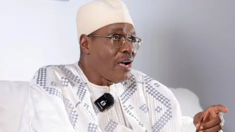 Cameroon's Opposition Leader Stands Firm Against Election Fraud Claims