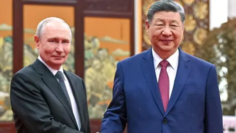Putin & Xi's Secret 'Bromance'? Nope, But They Got a Cool Meeting!