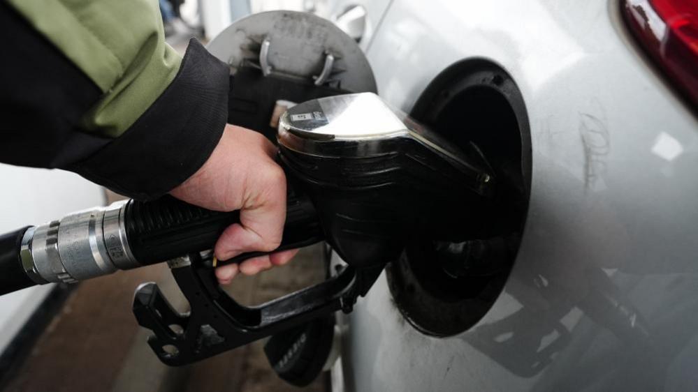 G7 Flushes Out 100 Million Barrels of Oil to Beat Diesel Rush