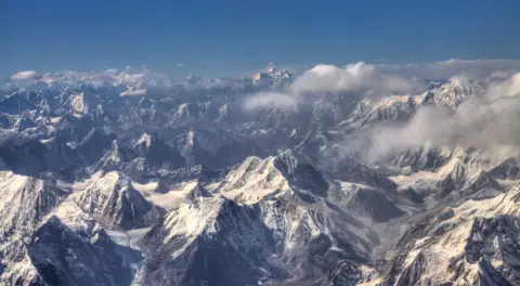 Tragic Avalanche Claims Lives of Climbers in Nepal