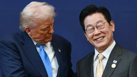 Trump Ups the Ante: 25% Tariffs on South Korean Goods!