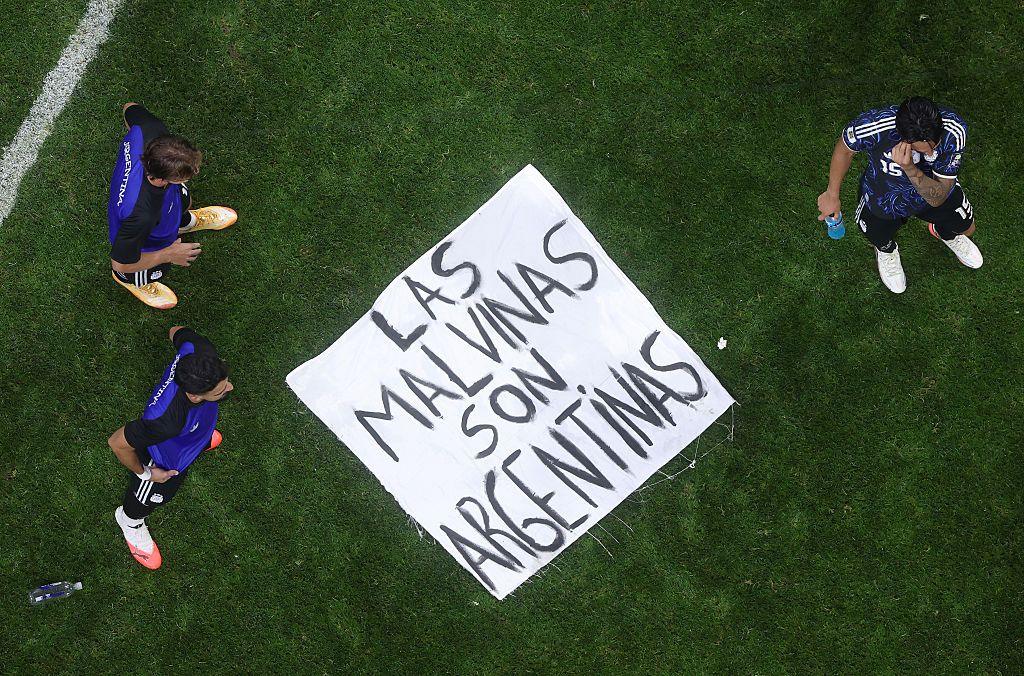 White House Defends Argentina’s Falklands Banner After World Cup Win