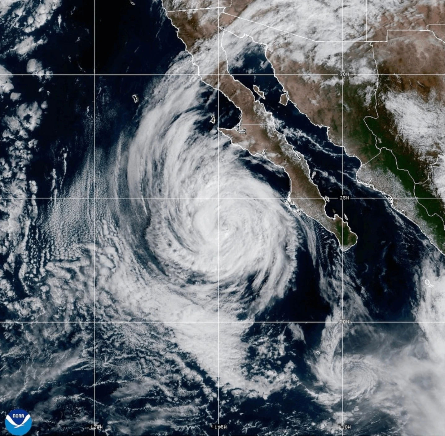 Unnamed Storm Hits Carolina Coast Amid Tropical Activity
