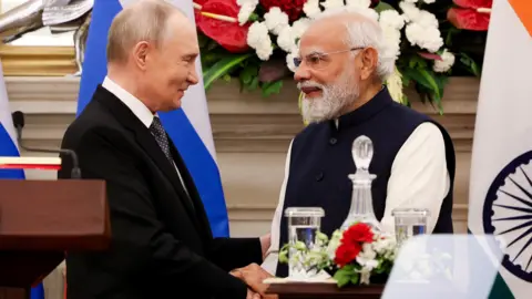 Putin Promises Uninterrupted Fuel Shipments to India Amid US Pressure
