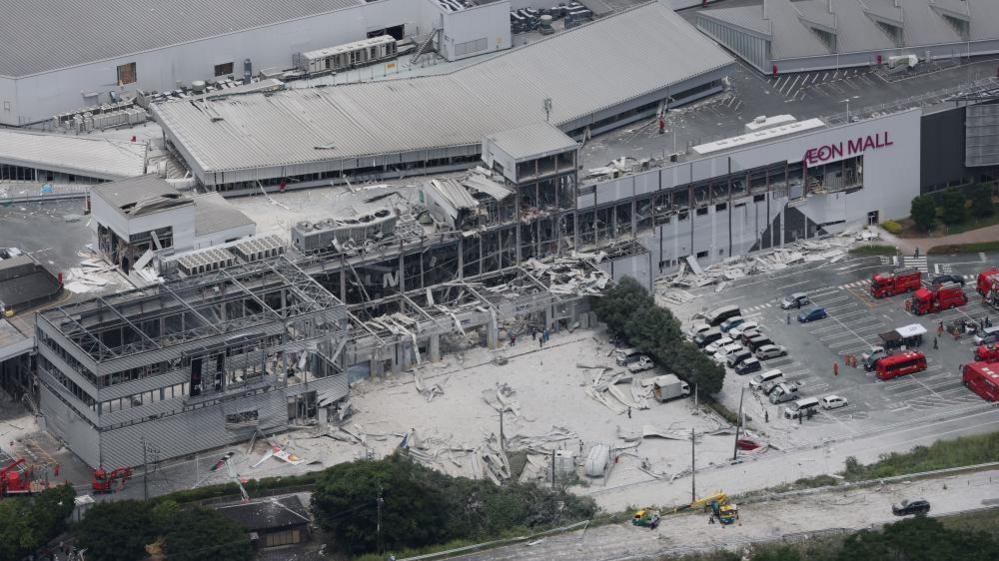 Kyushu Quake: 100+ Aftershocks & 13 Dead