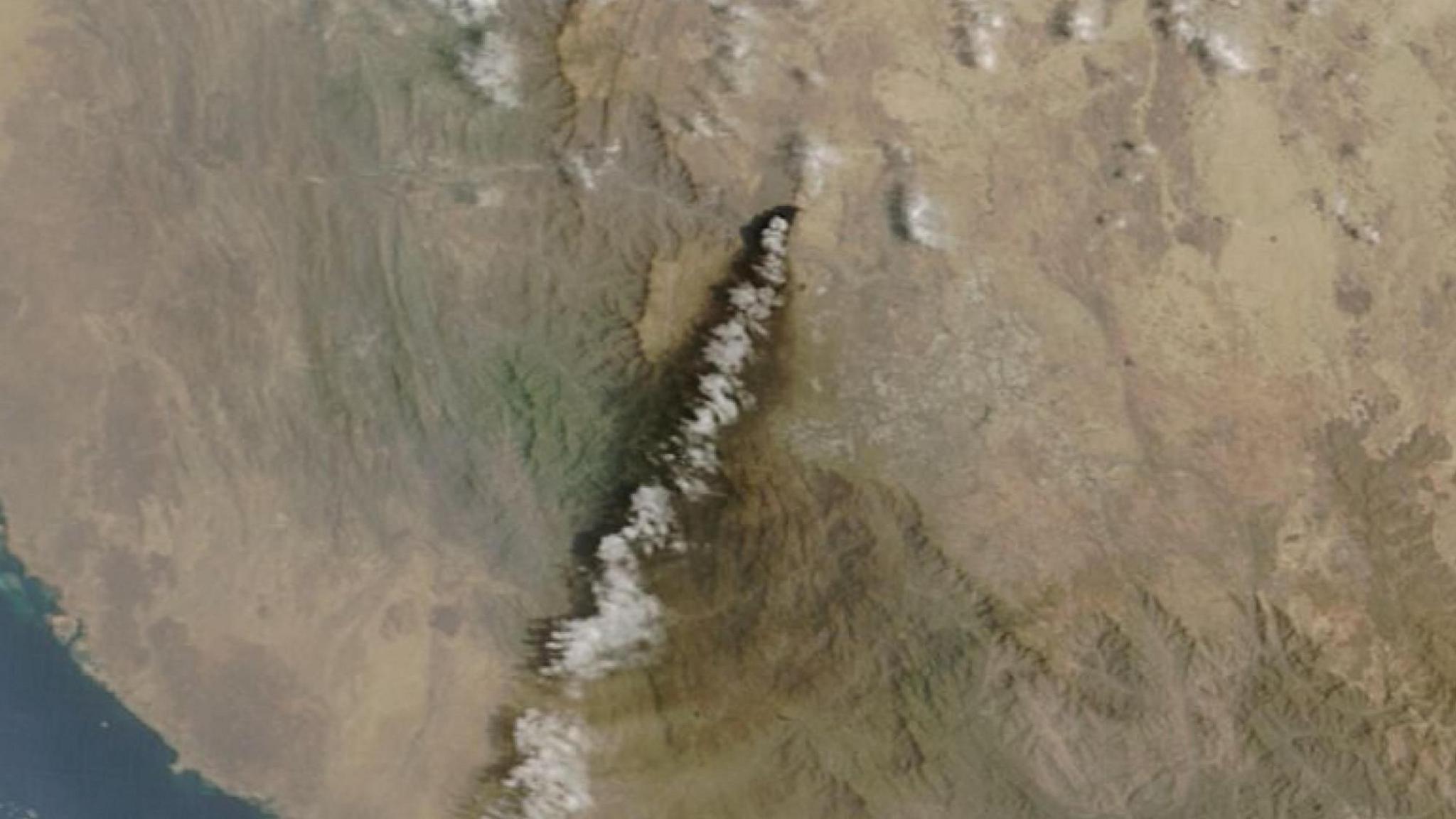 Houthis Hit Saudi Energy Hubs, Raising Alarm Across the Red Sea