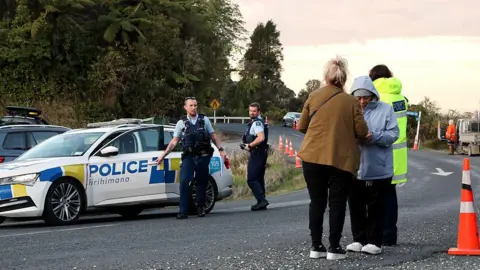 Fugitive Father's Parents Apologize for Distress Caused